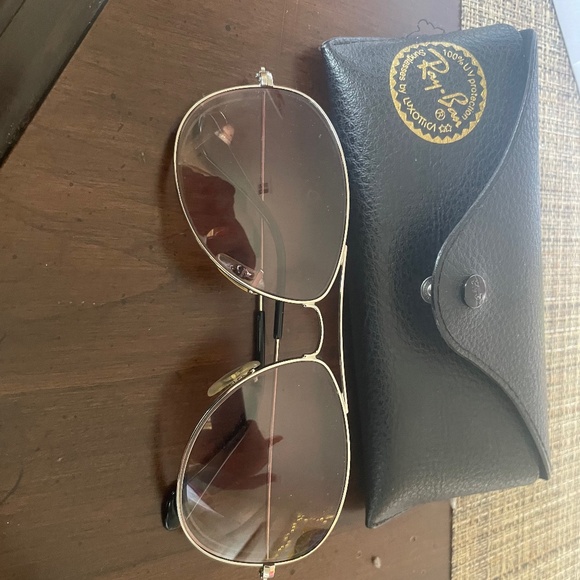 Ray Ban Polarized Sunglasses - Picture 1 of 2